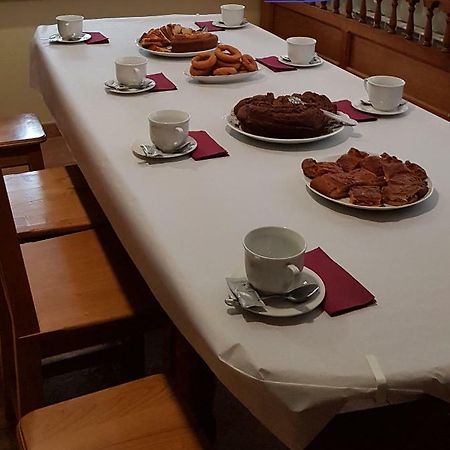 Hotel Ana Cangas De Narcea Eksteriør bilde