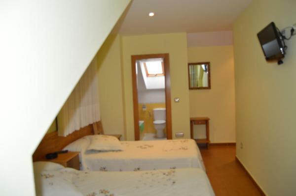 Hotel Ana Cangas De Narcea Eksteriør bilde